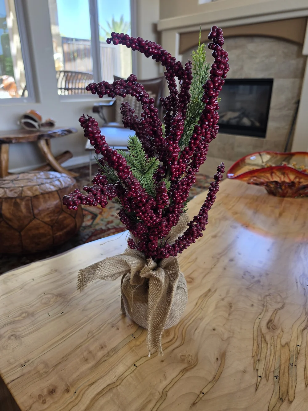 N/A decorative burgundy
